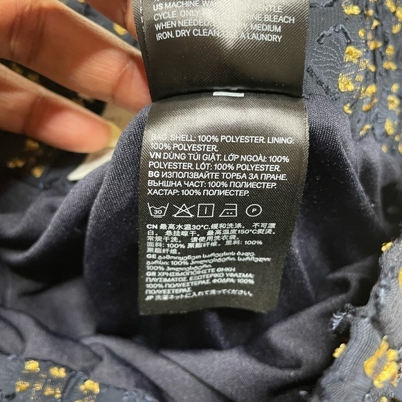 H&M Skirt - Picture 7 of 10